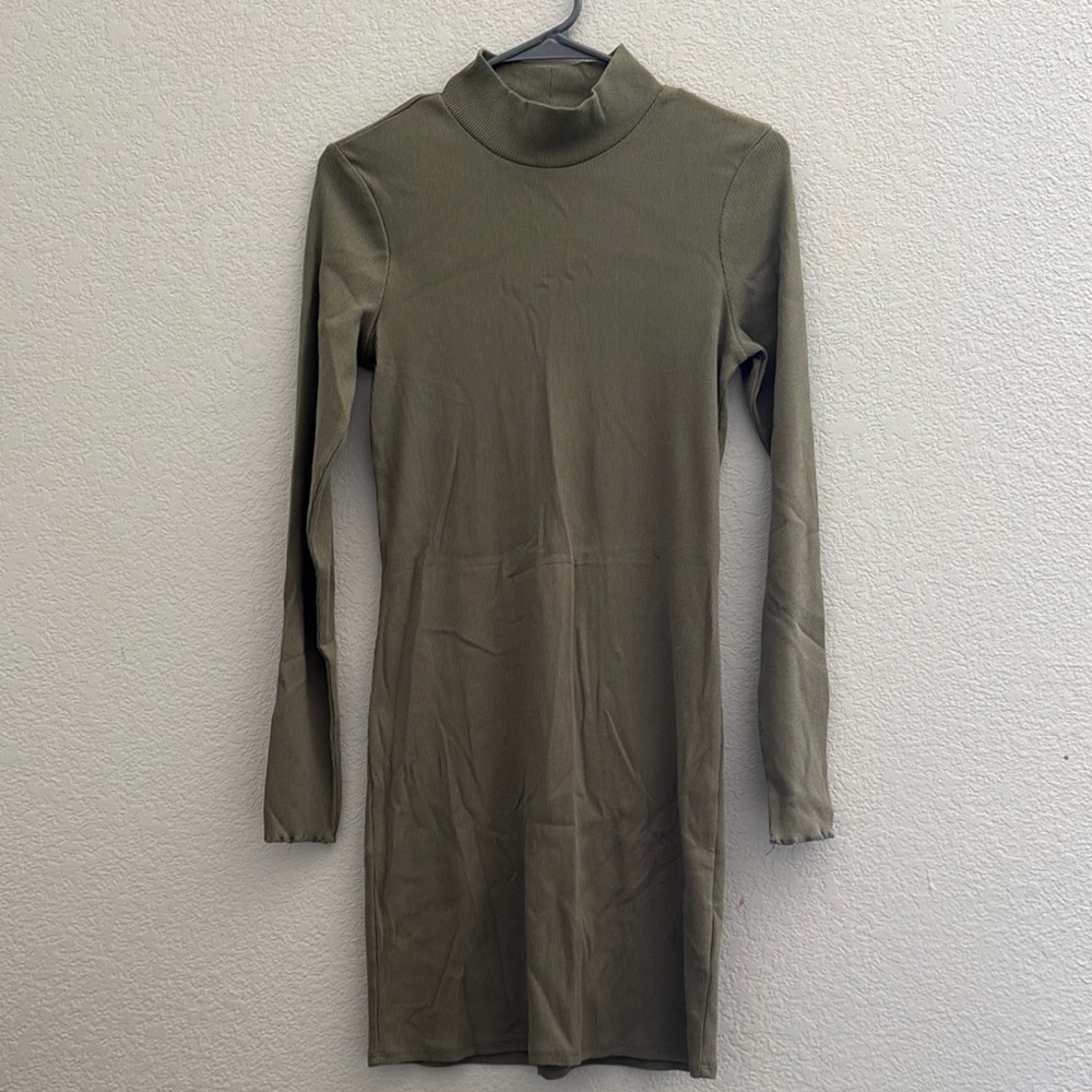 Abercrombie Olive Green Long Sleeve Dress